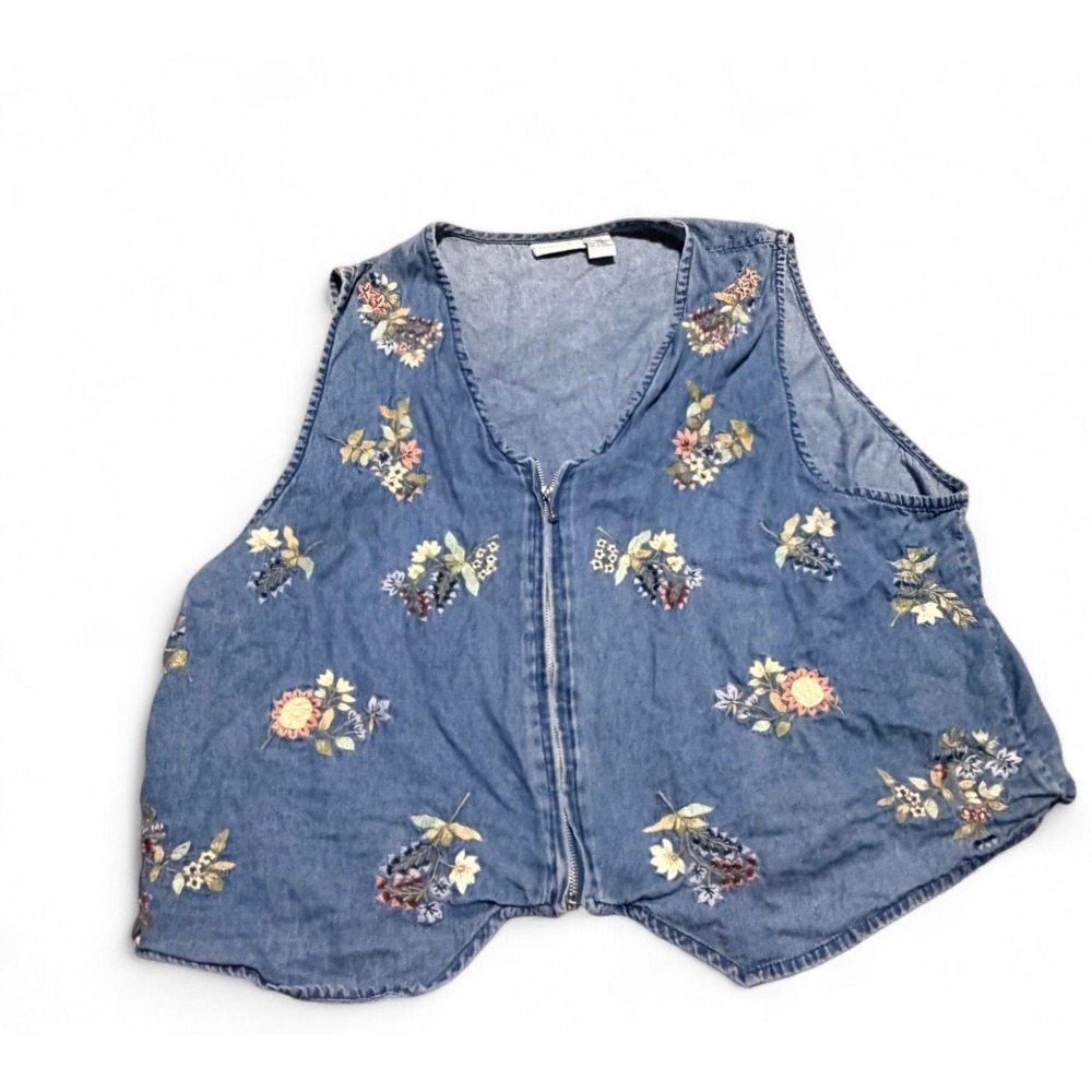 Willow Bay Womens 4X 26W Denim Floral Embroidered Zip Front Vest Plus Size